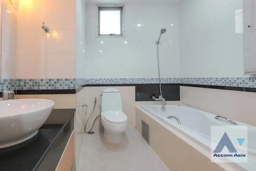 15  3 br Condominium For Rent in Sukhumvit ,Bangkok MRT Sukhumvit - BTS Asok at CitiSmart Sukhumvit 18 AA38696