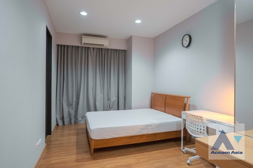 18  3 br Condominium For Rent in Sukhumvit ,Bangkok BTS Asok - MRT Sukhumvit at CitiSmart Sukhumvit 18 AA38696