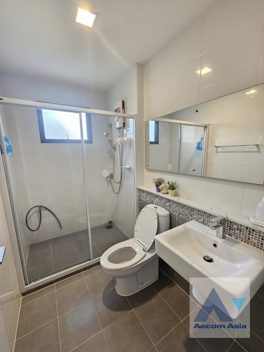 12  4 br House for rent and sale in Pattanakarn ,Bangkok ARL Ban Thap Chang at Manthana Onnut–Wongwaen 4 AA38697