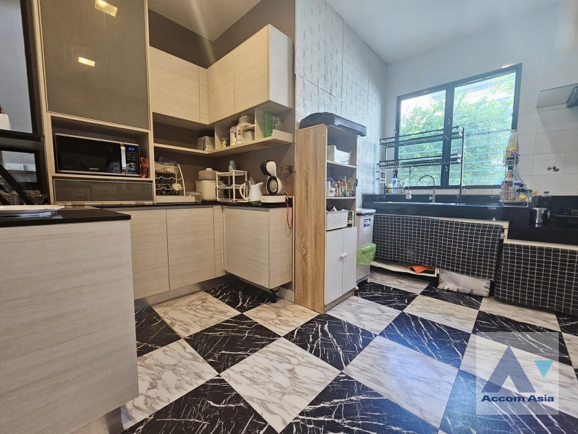 9  4 br House for rent and sale in Pattanakarn ,Bangkok ARL Ban Thap Chang at Manthana Onnut–Wongwaen 4 AA38697