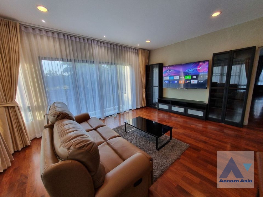 6  4 br House For Rent in Petchkasem ,Bangkok  at Grand Bangkok Boulevard Sathorn AA38705