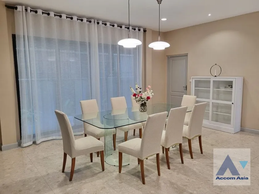  1  4 br House For Rent in Petchkasem ,Bangkok  at Grand Bangkok Boulevard Sathorn AA38705