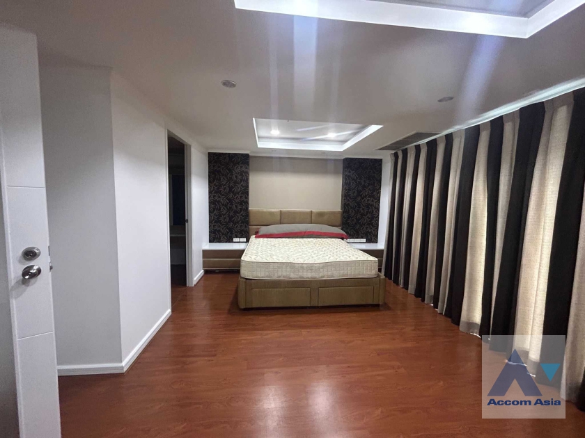6  1 br Condominium for rent and sale in Sukhumvit ,Bangkok BTS Nana at The Oleander Sukhumvit 11 AA38711