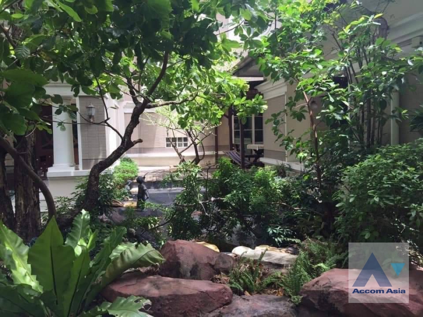 17  4 br House For Sale in Phaholyothin ,Bangkok  at Ladawan Ramintra Km.2 AA38719