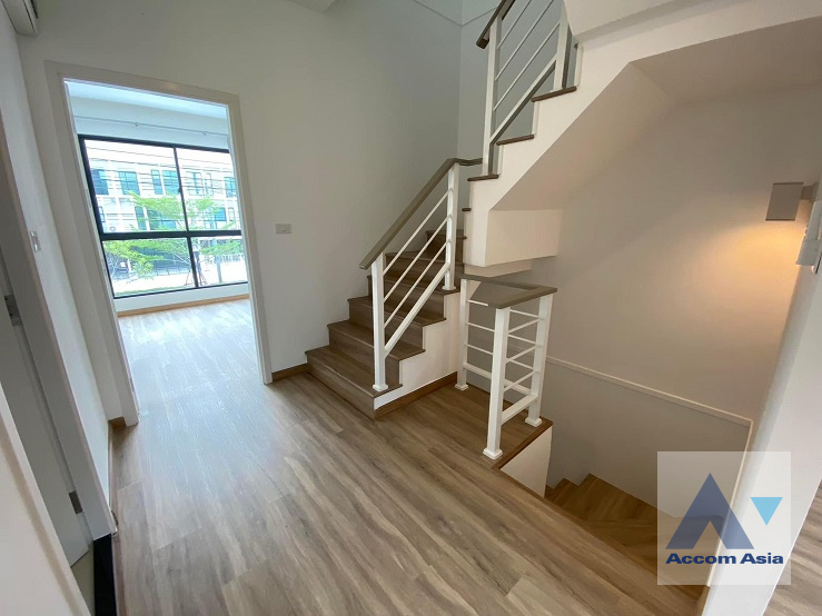  1  3 br House For Rent in Lat Phrao ,Bangkok ARL Hua Mak at Patio Srinakarin-Rama 9 AA38725