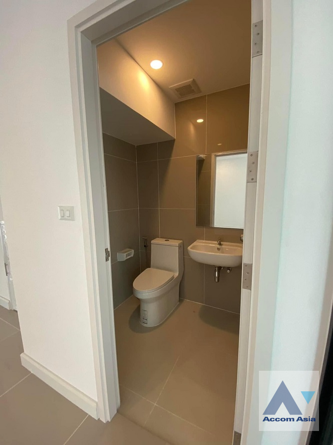 14  3 br House For Rent in Lat Phrao ,Bangkok ARL Hua Mak at Patio Srinakarin-Rama 9 AA38725