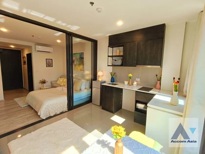 4  1 br Condominium For Rent in Ratchadaphisek ,Bangkok MRT Sutthisan at XT Huaikhwang  AA38729