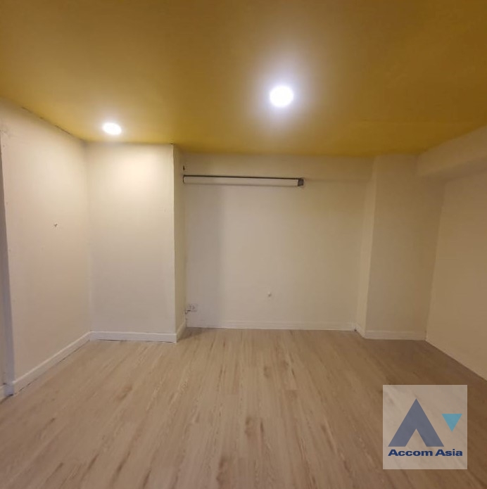 8  Building For Rent in Sukhumvit ,Bangkok BTS Bang Chak AA38742