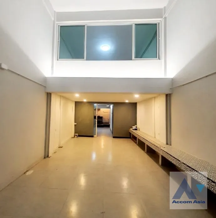 unit Building For Rent in Sukhumvit, Bangkok  near BTS Bang Chak (AA38742)