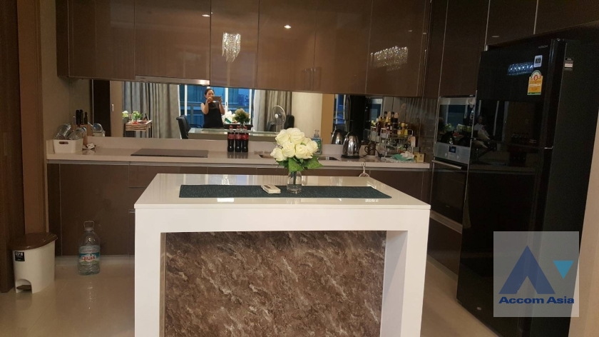 6  3 br Condominium For Rent in Rama 3 ,Bangkok BTS Saphan Taksin at Menam Residences AA38749