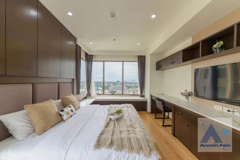 16  2 br Condominium for rent and sale in Sukhumvit ,Bangkok BTS Phrom Phong at The Emporio Place AA38751