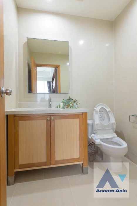 30  2 br Condominium for rent and sale in Sukhumvit ,Bangkok BTS Phrom Phong at The Emporio Place AA38751
