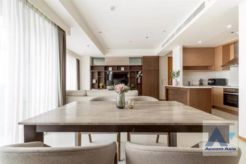 10  2 br Condominium for rent and sale in Sukhumvit ,Bangkok BTS Phrom Phong at The Emporio Place AA38751