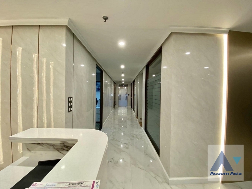 4  Office Space For Rent in Sukhumvit ,Bangkok BTS Asok - MRT Sukhumvit at Ocean Tower 2 AA38765