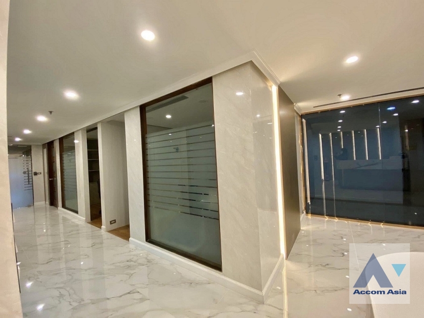 6  Office Space For Rent in Sukhumvit ,Bangkok BTS Asok - MRT Sukhumvit at Ocean Tower 2 AA38765