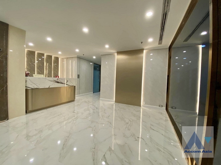 7  Office Space For Rent in Sukhumvit ,Bangkok BTS Asok - MRT Sukhumvit at Ocean Tower 2 AA38765