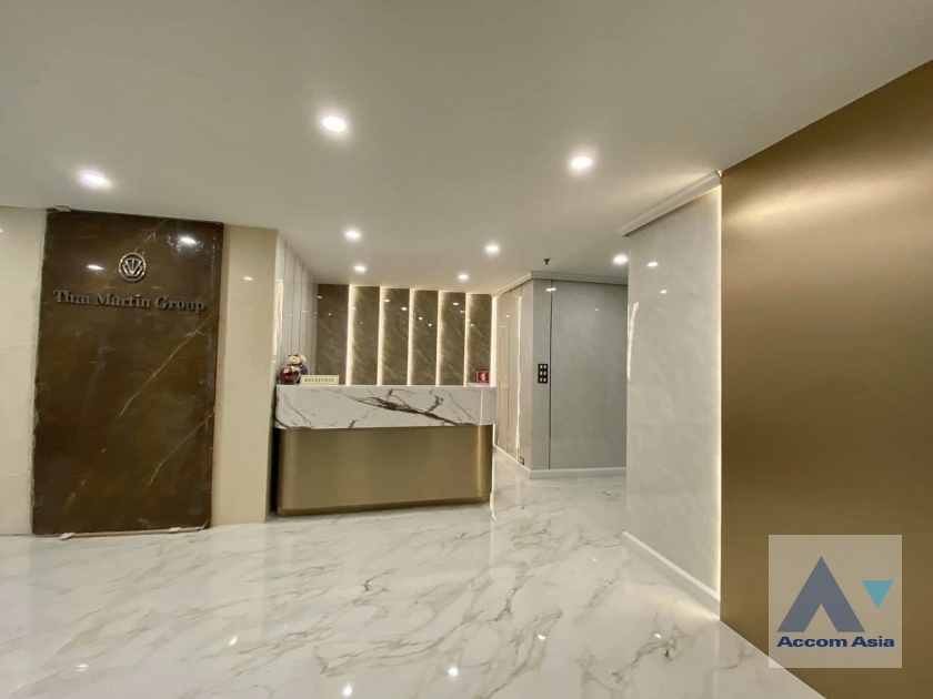 5  Office Space For Rent in Sukhumvit ,Bangkok BTS Asok - MRT Sukhumvit at Ocean Tower 2 AA38765