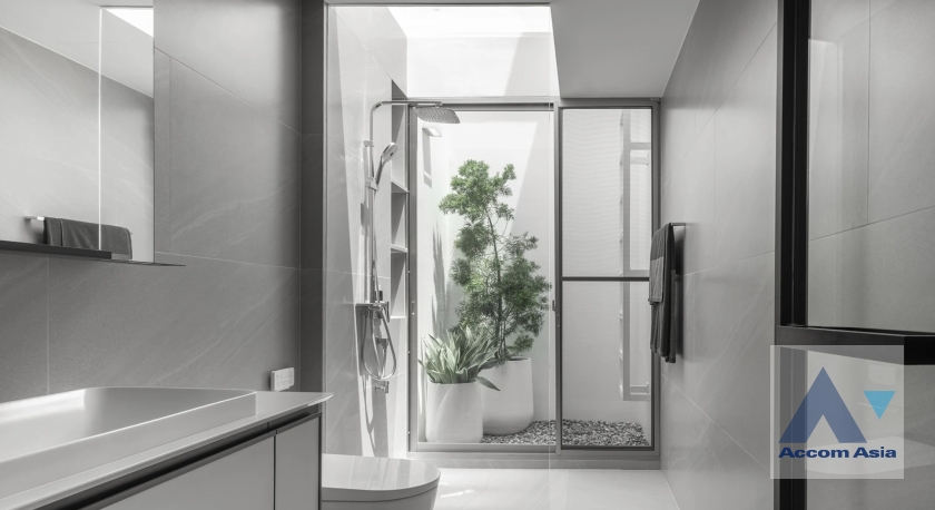 14  3 br House For Rent in Latkrabang ,Bangkok ARL Ban Thap Chang at VIVE Rama 9 AA38806