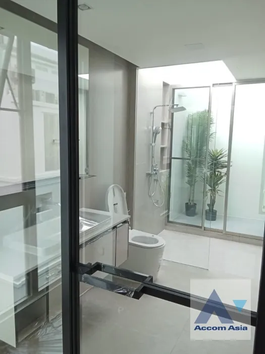 7  3 br House For Sale in Latkrabang ,Bangkok ARL Ban Thap Chang at VIVE Rama 9 AA38808