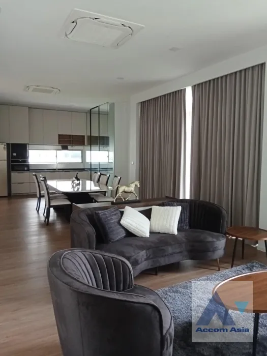 unitSuper Luxury, Split-type Air, Fully Furnished, Garden, Double High Ceiling, Duplex Condo |  3 Bedrooms  House For Sale in Latkrabang, Bangkok  near ARL Ban Thap Chang (AA38808)