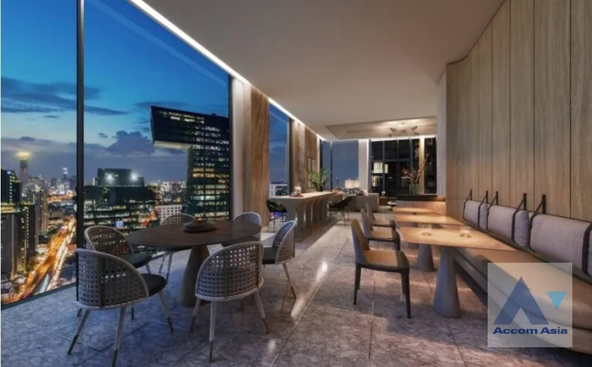 4  2 br Condominium For Sale in Ratchadaphisek ,Bangkok  at Nue District R9 AA38813