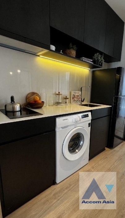 8  2 br Condominium For Sale in Ratchadaphisek ,Bangkok  at Nue District R9 AA38813