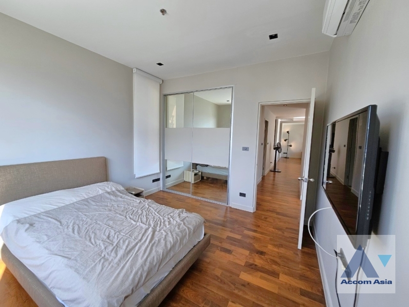 11  2 br Condominium For Rent in Sukhumvit ,Bangkok  at Siri Residence Sukhumvit 24 AA38838