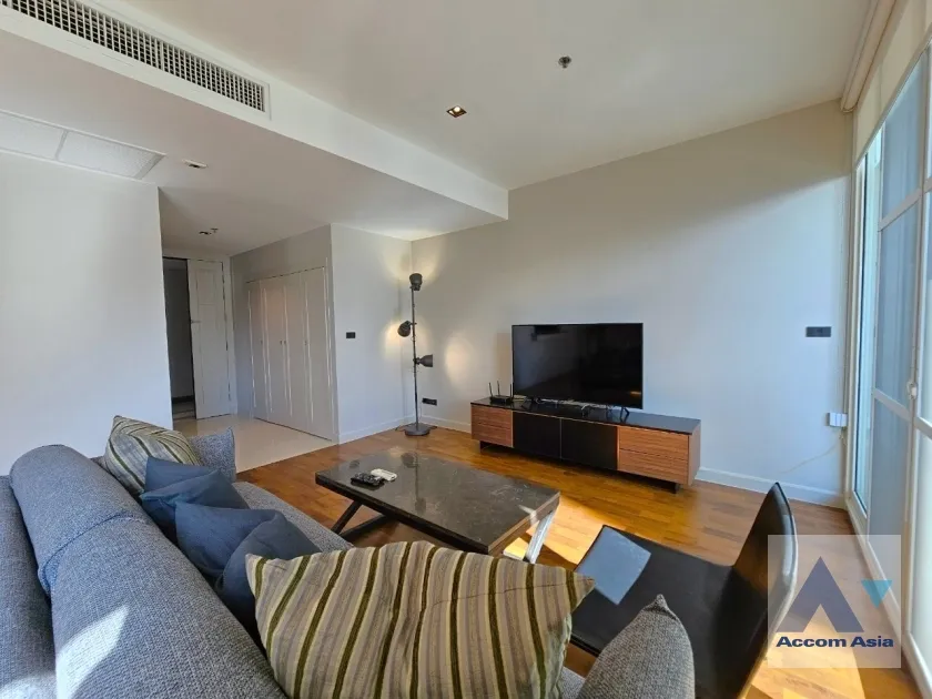 unit 2 Bedrooms  Condominium For Rent in Sukhumvit, Bangkok  (AA38838)