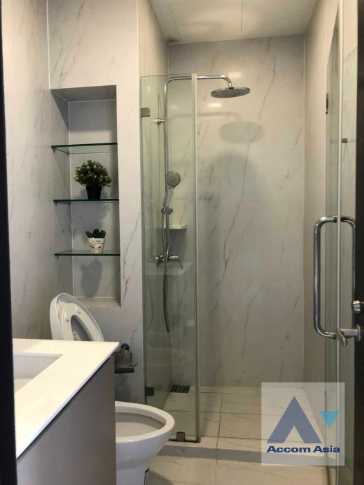 10  1 br Condominium For Rent in Sukhumvit ,Bangkok MRT Phetchaburi at The Lofts Asoke AA38846