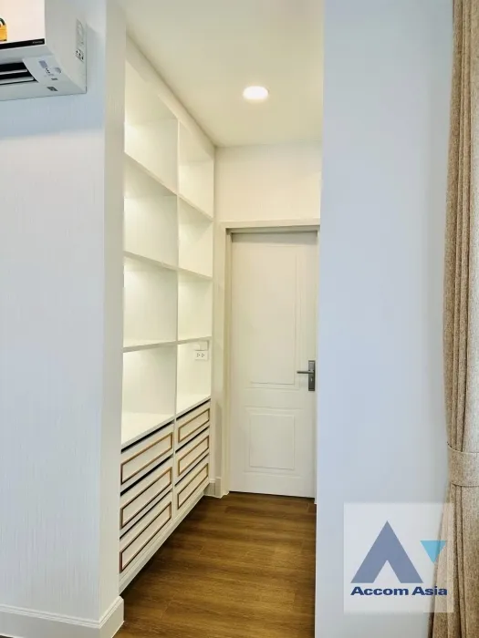 13  4 br House for rent and sale in Latkrabang ,Bangkok ARL Ban Thap Chang at Nantawan Rama 9 New Krungthepkreetha AA38853