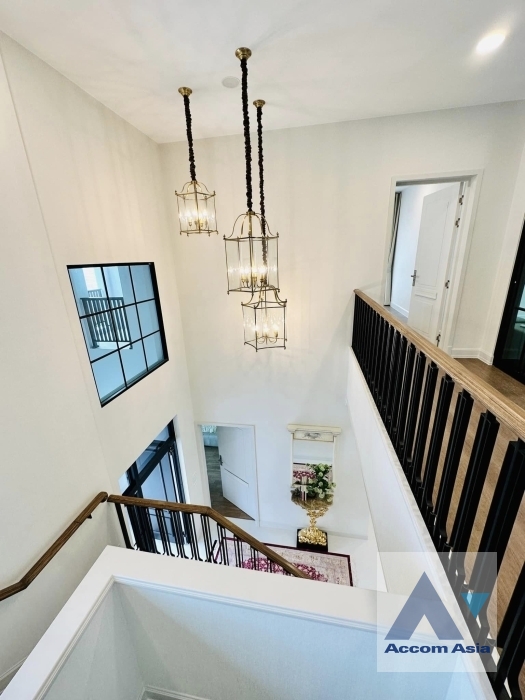 9  4 br House for rent and sale in Latkrabang ,Bangkok ARL Ban Thap Chang at Nantawan Rama 9 New Krungthepkreetha AA38853