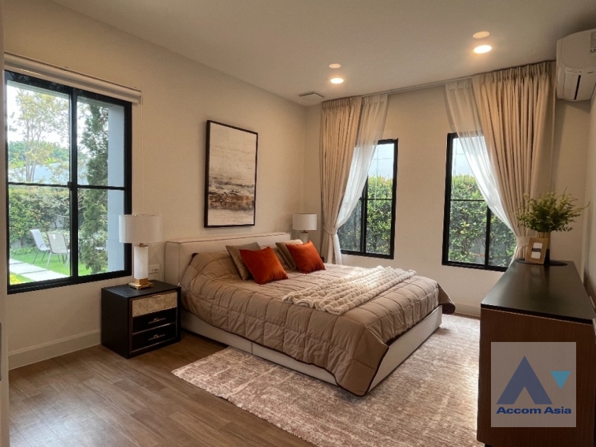 5  4 br House For Rent in Latkrabang ,Bangkok ARL Ban Thap Chang at Nantawan Rama 9 New Krungthepkreetha AA38859