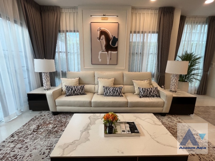  2  4 br House For Rent in Latkrabang ,Bangkok ARL Ban Thap Chang at Nantawan Rama 9 New Krungthepkreetha AA38859