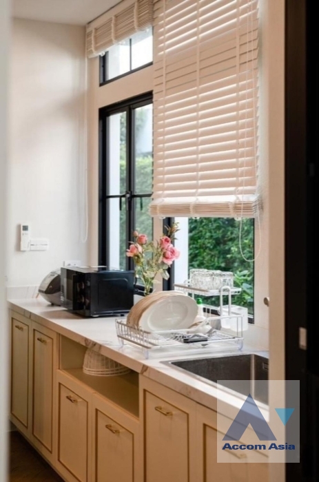 12  4 br House for rent and sale in Latkrabang ,Bangkok ARL Ban Thap Chang at Nantawan Rama 9 New Krungthepkreetha AA38862