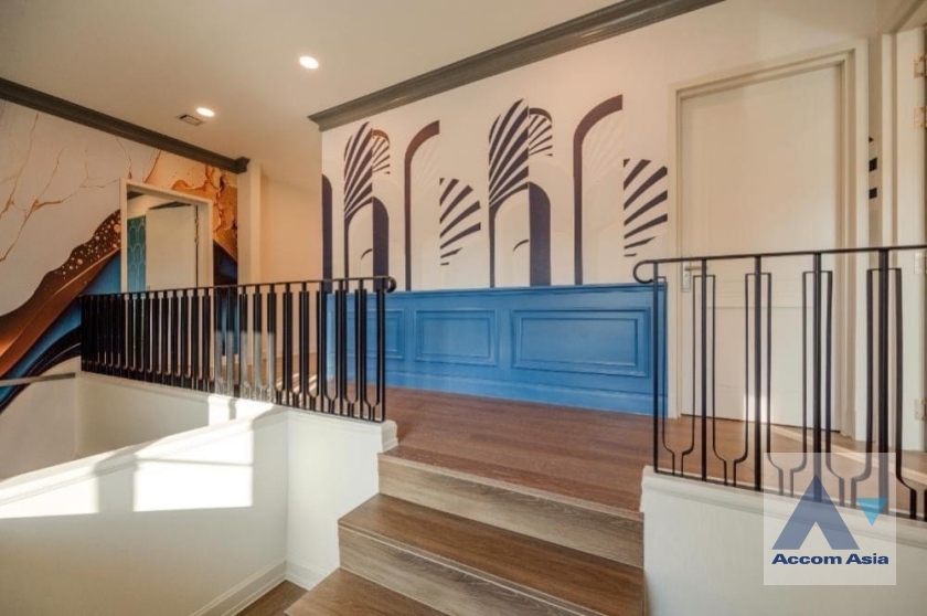 14  4 br House for rent and sale in Latkrabang ,Bangkok ARL Ban Thap Chang at Nantawan Rama 9 New Krungthepkreetha AA38862