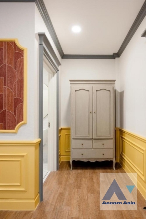 28  4 br House for rent and sale in Latkrabang ,Bangkok ARL Ban Thap Chang at Nantawan Rama 9 New Krungthepkreetha AA38862