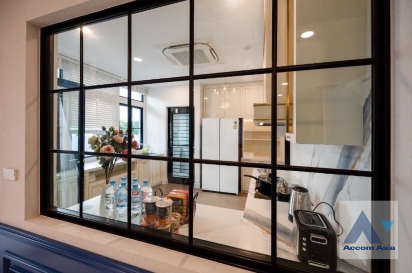 26  4 br House for rent and sale in Latkrabang ,Bangkok ARL Ban Thap Chang at Nantawan Rama 9 New Krungthepkreetha AA38862