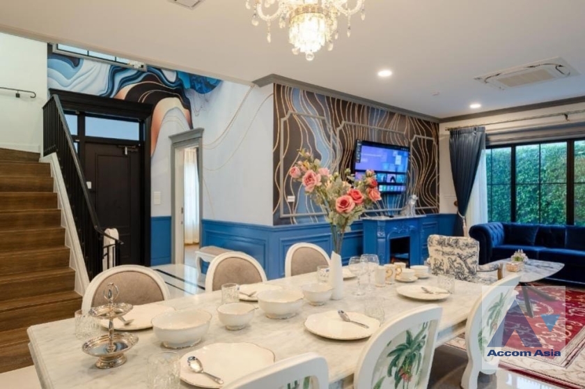 32  4 br House for rent and sale in Latkrabang ,Bangkok ARL Ban Thap Chang at Nantawan Rama 9 New Krungthepkreetha AA38862