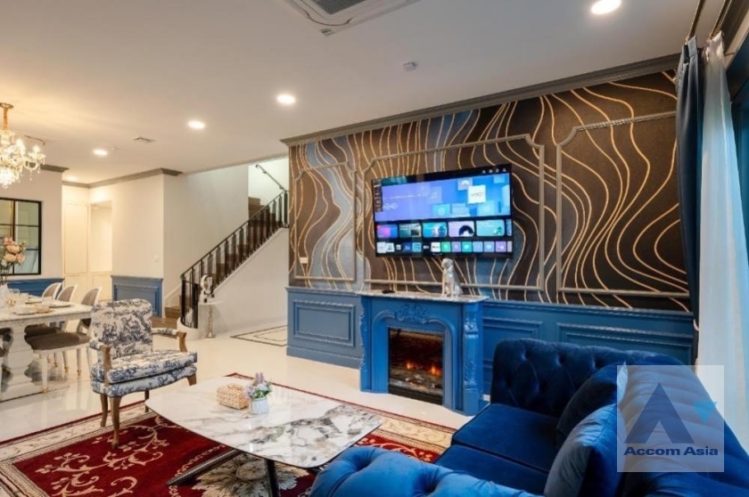 34  4 br House for rent and sale in Latkrabang ,Bangkok ARL Ban Thap Chang at Nantawan Rama 9 New Krungthepkreetha AA38862