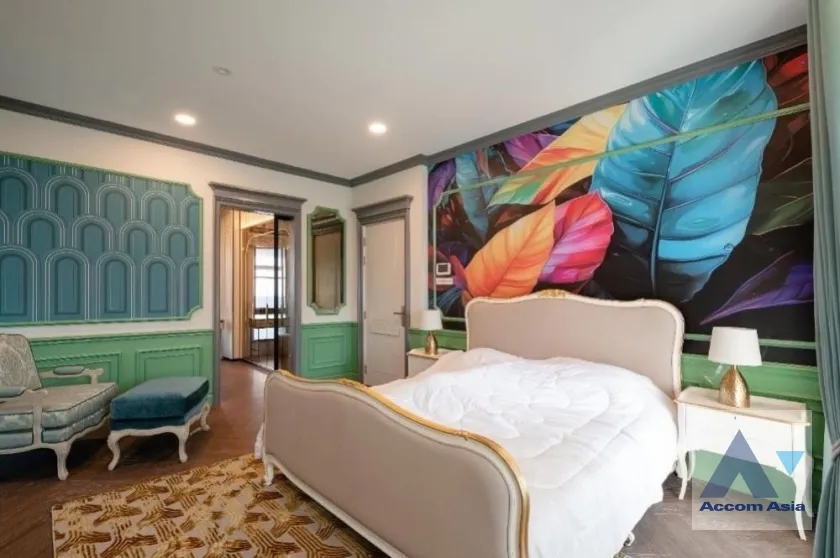 43  4 br House for rent and sale in Latkrabang ,Bangkok ARL Ban Thap Chang at Nantawan Rama 9 New Krungthepkreetha AA38862