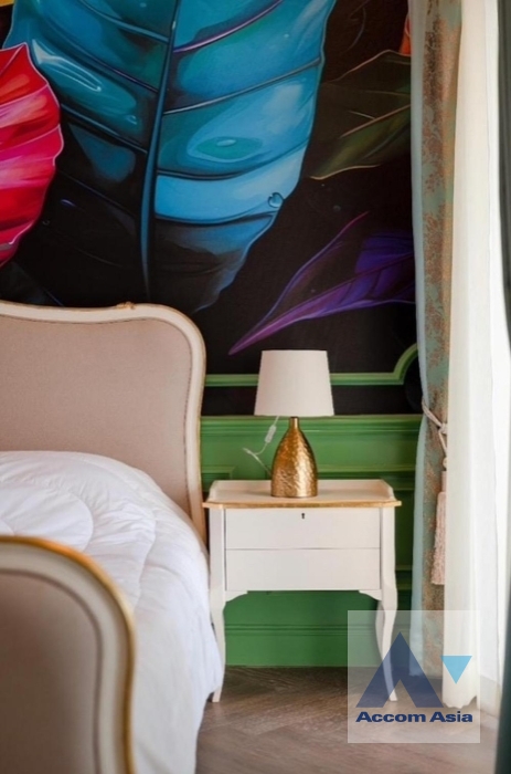 42  4 br House for rent and sale in Latkrabang ,Bangkok ARL Ban Thap Chang at Nantawan Rama 9 New Krungthepkreetha AA38862