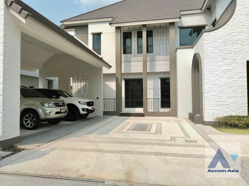  1  4 br House For Sale in Samutprakan ,Samutprakan BTS Bearing at Grand Bangkok Boulevard Sukhumvit AA38863