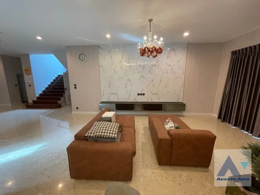 unitSuper Luxury, Fully Furnished, Garden View, Double High Ceiling |  4 Bedrooms  House For Sale in Samutprakan, Samutprakan  near BTS Bearing (AA38863)