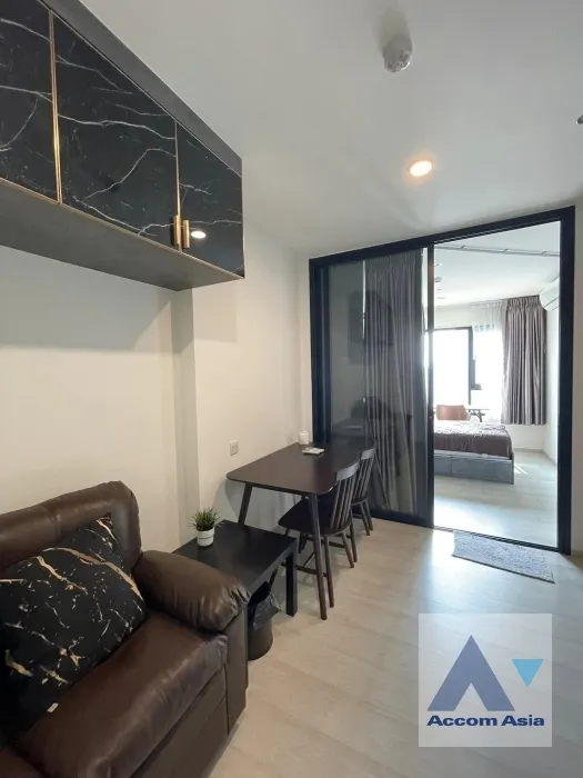 unit 2 Bedrooms  Condominium For Rent in Ratchadaphisek, Bangkok  near BTS Asok (AA38867)