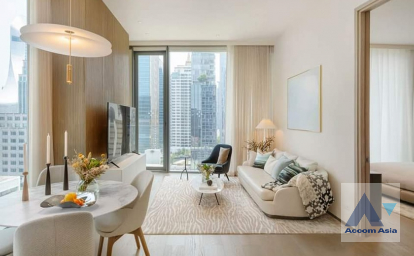  2  1 br Condominium For Sale in Ploenchit ,Bangkok BTS Chitlom at Scope Langsuan AA38874