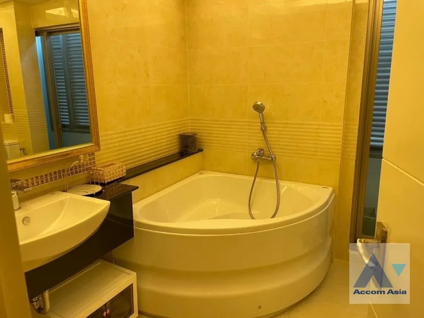 19  3 br House For Sale in Latkrabang ,Bangkok ARL Ban Thap Chang at House AA38879