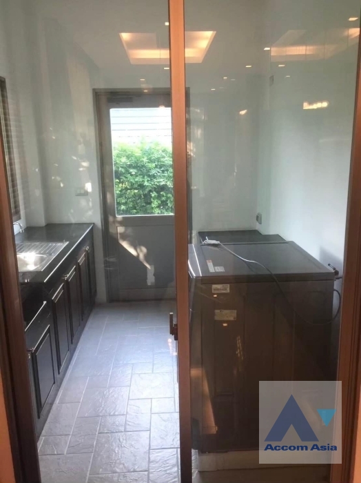 9  3 br House For Sale in Latkrabang ,Bangkok ARL Ban Thap Chang at House AA38879