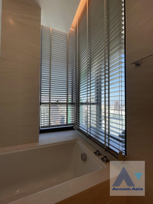 16  3 br Condominium For Rent in Sukhumvit ,Bangkok BTS Thong Lo at The Strand Thonglor AA38883