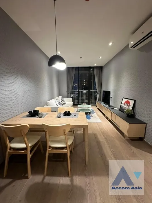 unit 2 Bedrooms  Condominium For Rent in Sukhumvit, Bangkok  near BTS Phrom Phong (AA38893)