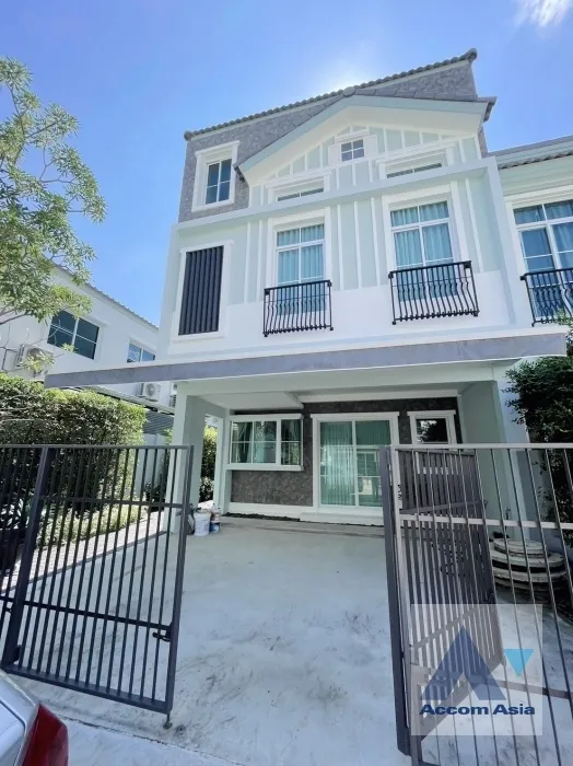 unit 3 Bedrooms  Townhouse For Rent in Pattanakarn, Bangkok  near BTS Udomsuk (AA38898)